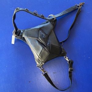 METRIC RAVEN Black Leather Holster Shoulder Backpack and Hip Bag
